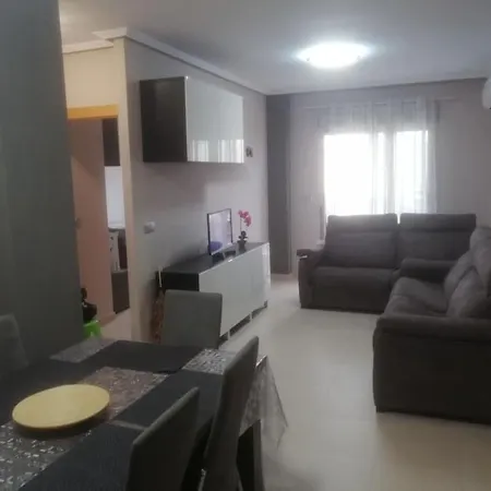 ,arredato ,nuovo Apartment *